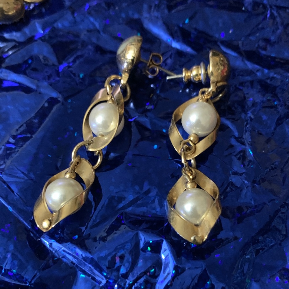 Gold and Pearl Twist Earrings